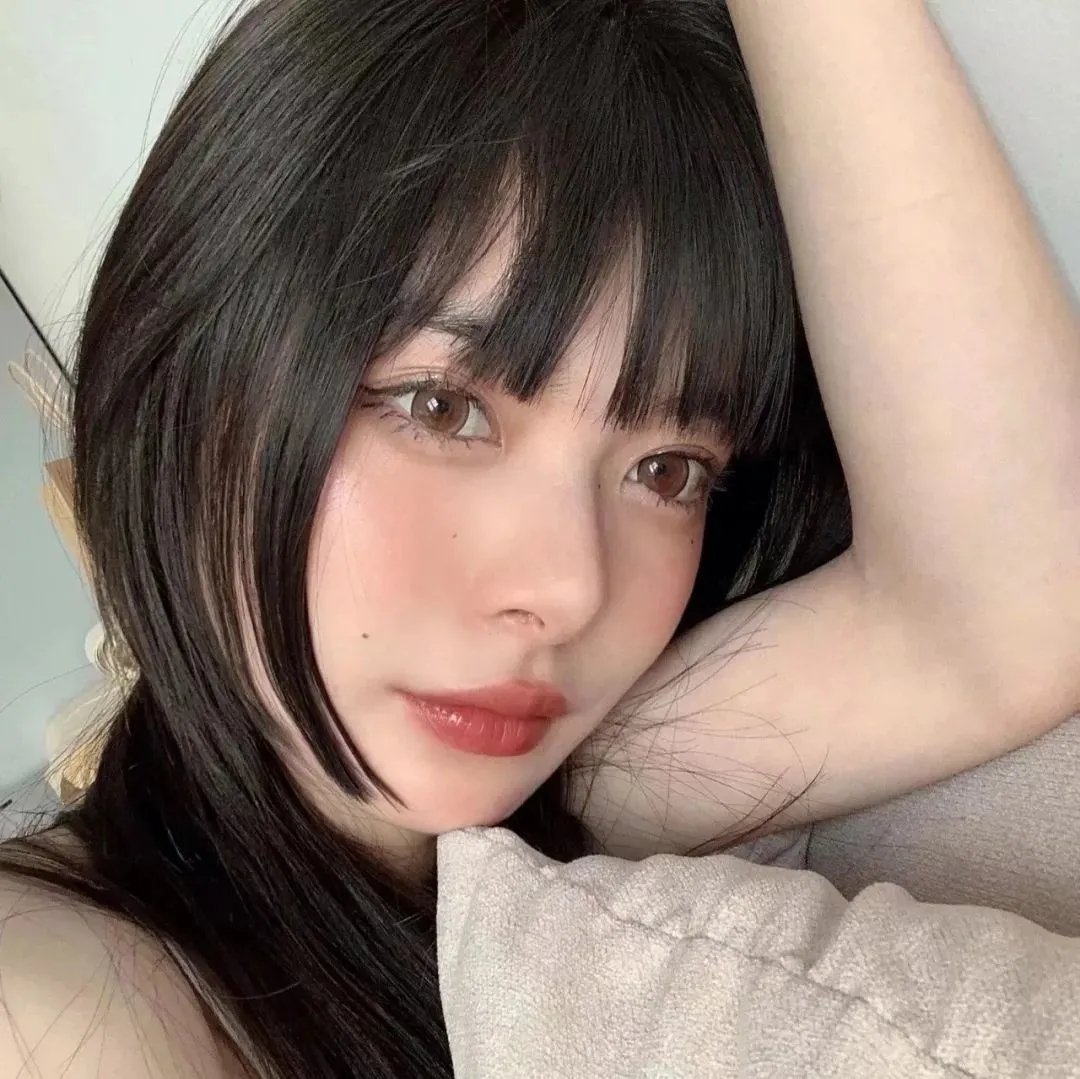 艾米丽·布莱尔的秘密