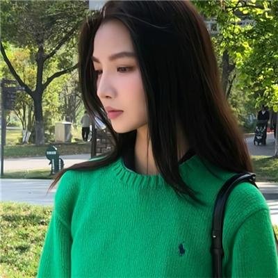 蕾哈娜内衣秀4
